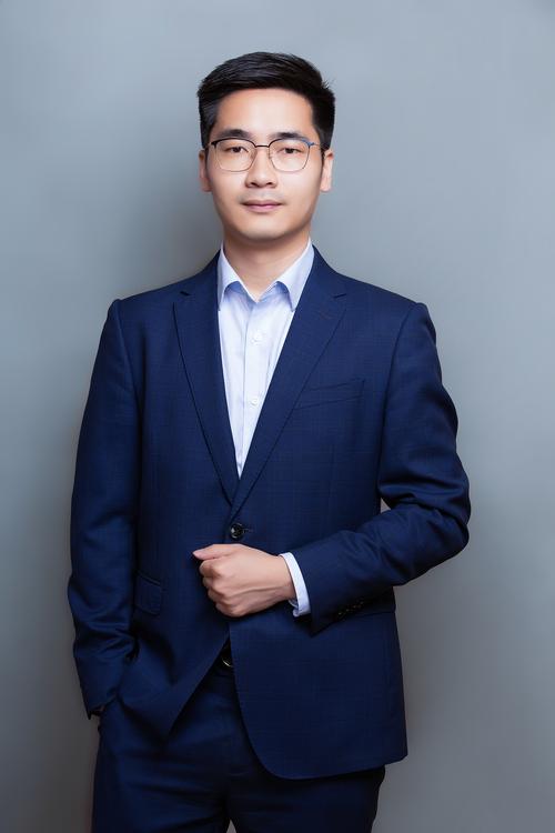 辛翔坤 UI/UX设计总监